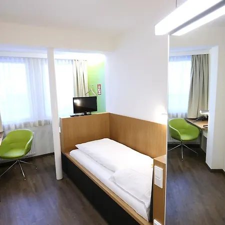 מלון Sankt Magdalena 3*