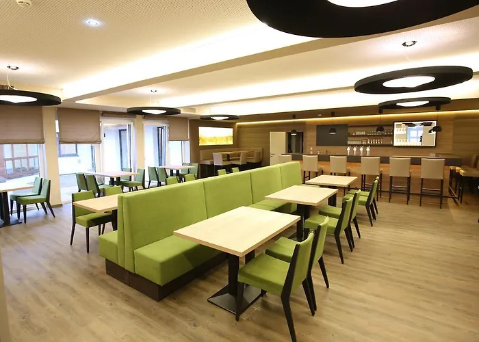 圣马格达莱纳酒店 3* 林茨